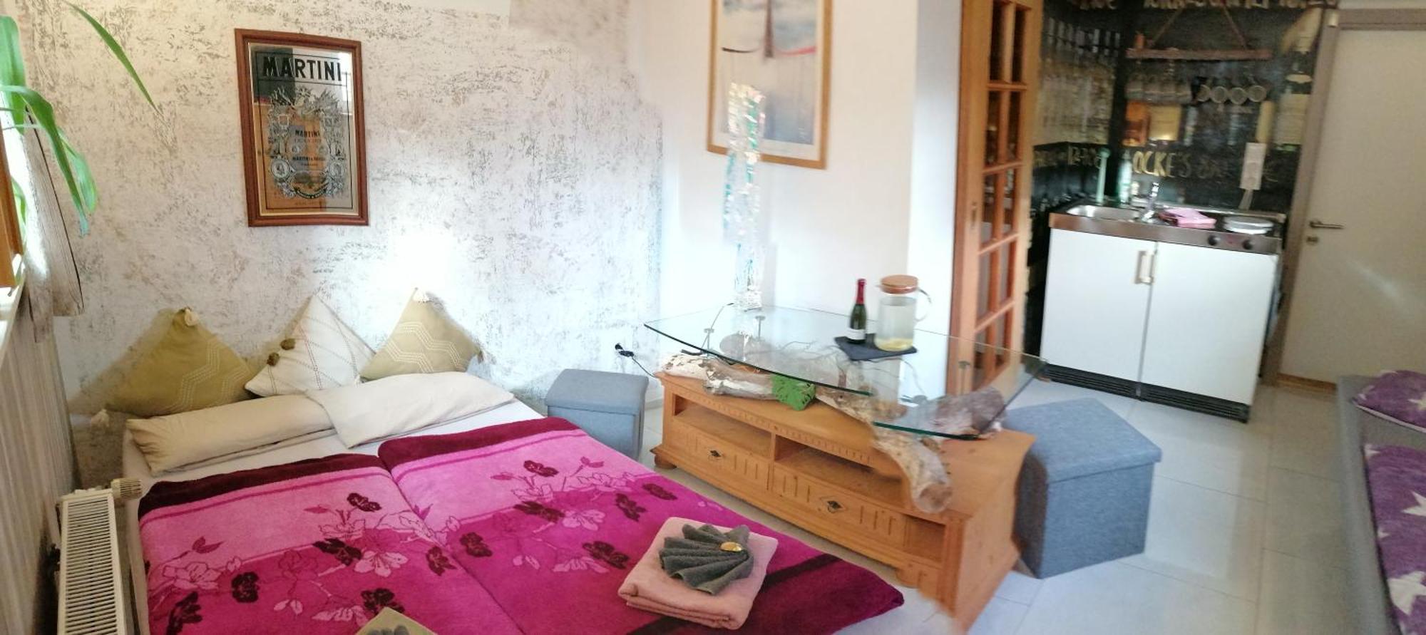 Kleines Studio Im Eichenwaeldchen, 1 Zimmer Kueche Bad Friedrichsgrun Exterior foto