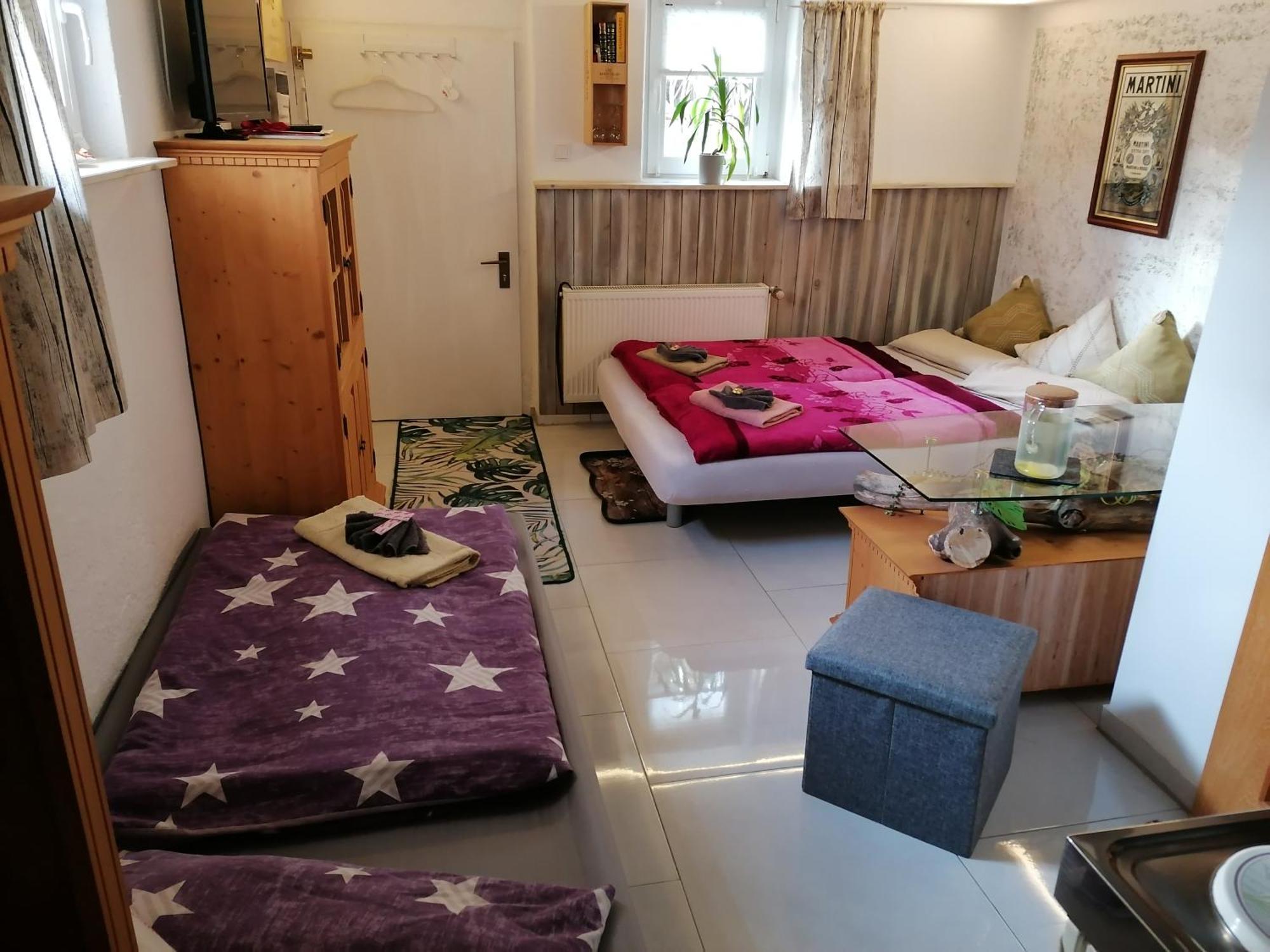 Kleines Studio Im Eichenwaeldchen, 1 Zimmer Kueche Bad Friedrichsgrun Exterior foto